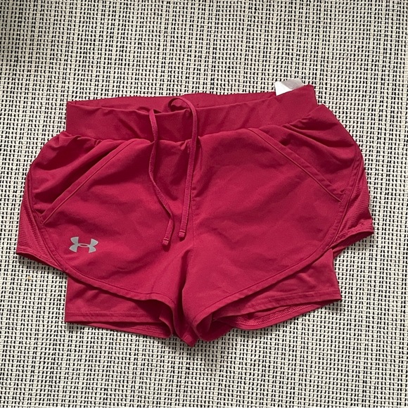 Under Armor Kids XS Fitted Double Layered Workout Shorts - Picture 1 of 2